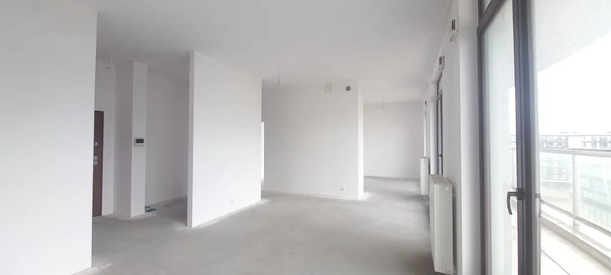 Przestronne/ 2 balkony/ 3 łazienki/ pralnia/ Służewiec/ st. deweloperski